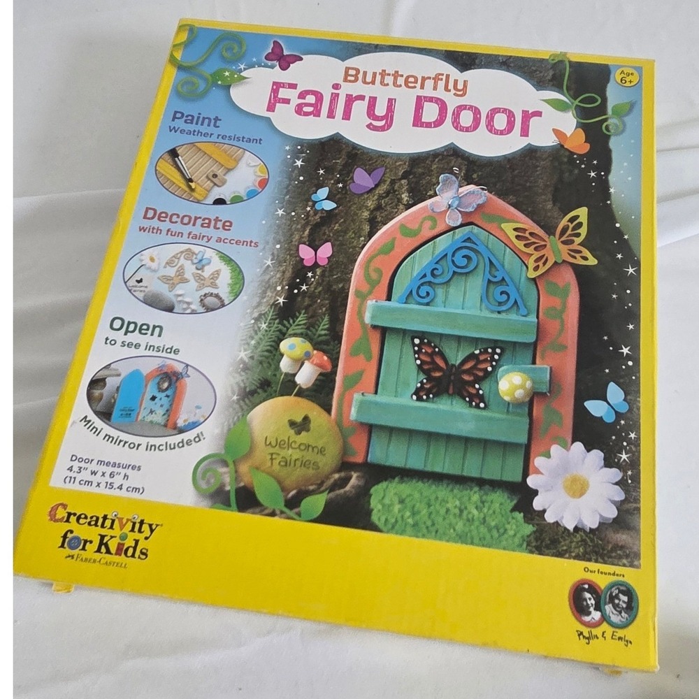 Creativity for Kids Butterfly Fairy Door Paint Decorate Craft Kit Age 6+